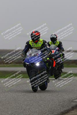 media/Nov-29-2025-TrackDaz (Sat) [[10ae2d9bce]]/C Group/Session 4 (Wheelie Bump)/